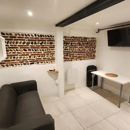 Apartman Authentic Toulousain - T4 - Hypercentre - Near Train Station