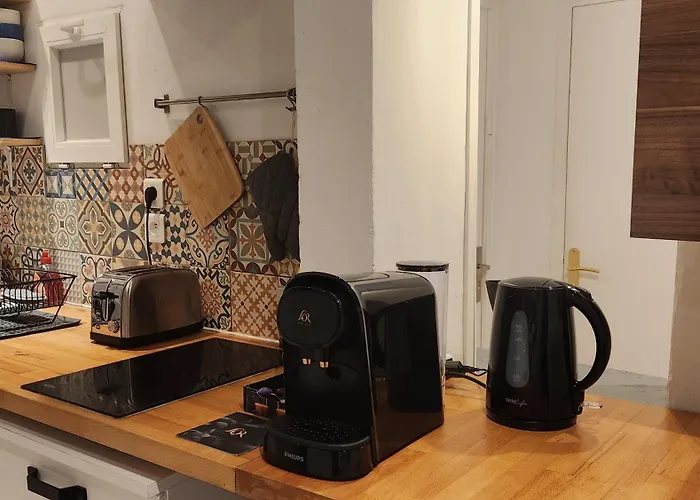 Authentic Toulousain - T4 - Hypercentre - Near Train Station Apartment